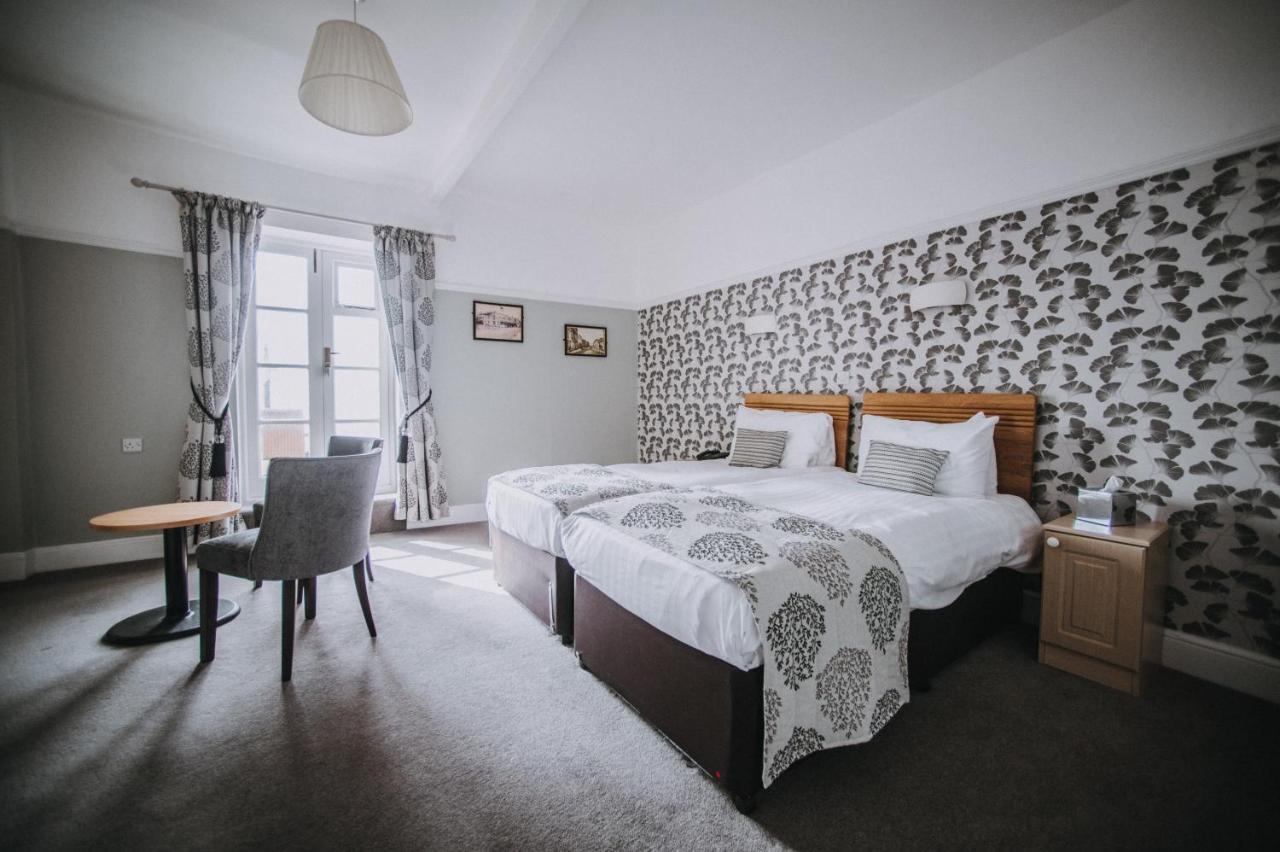 סידמות' Bedford Hotel מראה חיצוני תמונה