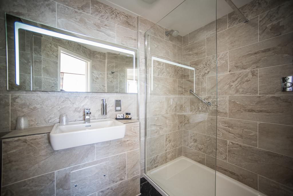 סידמות' Bedford Hotel מראה חיצוני תמונה